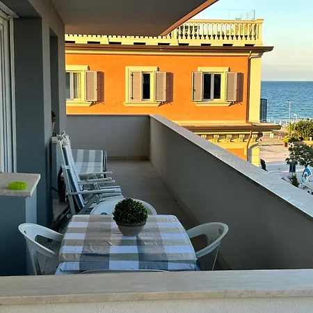Aria Di Mare Su Viale Ceccarini شقة *