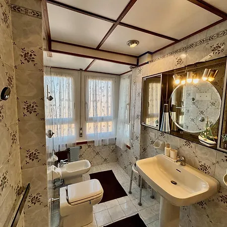 Aria Di Mare Su Viale Ceccarini Apartment *